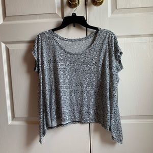 American Eagle top